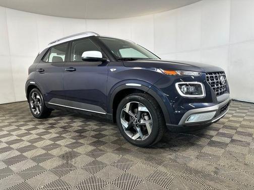 2023 Hyundai VENUE Limited