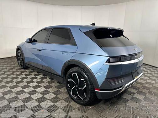 2022 Hyundai IONIQ 5 SEL