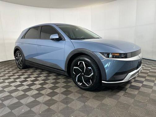 2022 Hyundai IONIQ 5 SEL