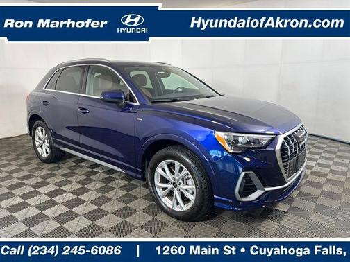 2022 Audi Q3 45 S line Premium