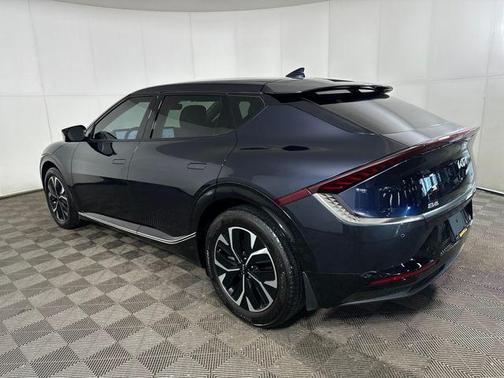 2022 Kia EV6 Wind