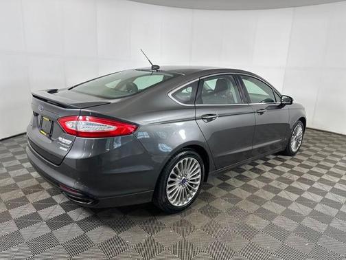2016 Ford Fusion Titanium
