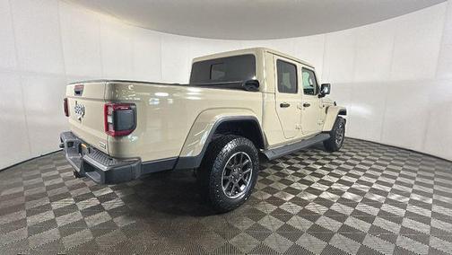 Gobi Clearcoat 2020 Jeep Gladiator Overland