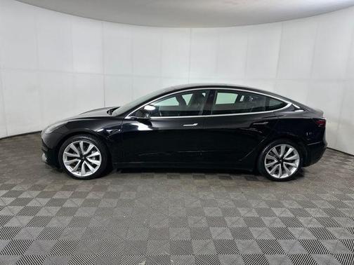 Solid Black 2019 Tesla Model 3 Standard Range Plus