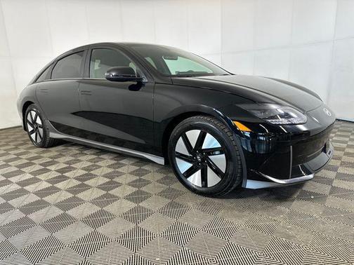 2023 Hyundai IONIQ 6 SE