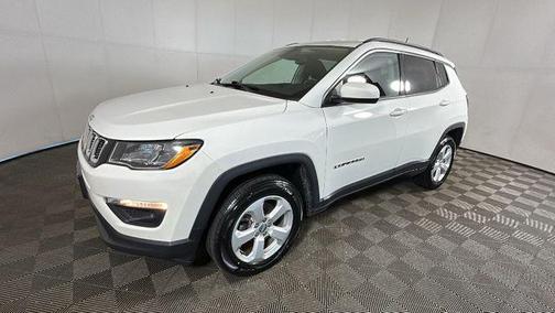 White Clearcoat 2019 Jeep Compass Latitude
