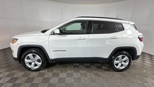White Clearcoat 2019 Jeep Compass Latitude