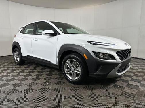 2023 Hyundai KONA SE