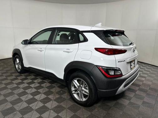 2023 Hyundai KONA SE