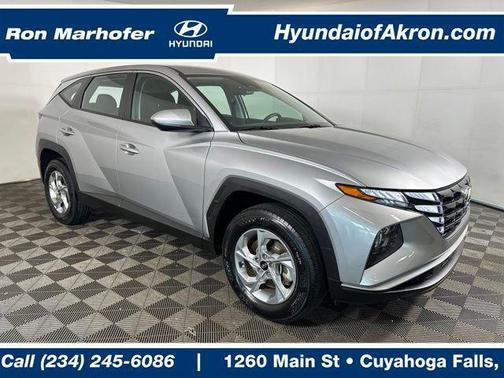 2023 Hyundai TUCSON SE