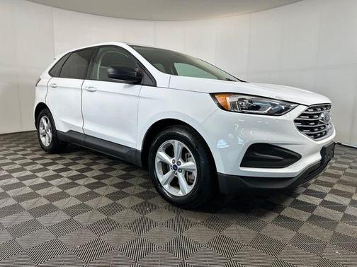 2021 Ford Edge SE
