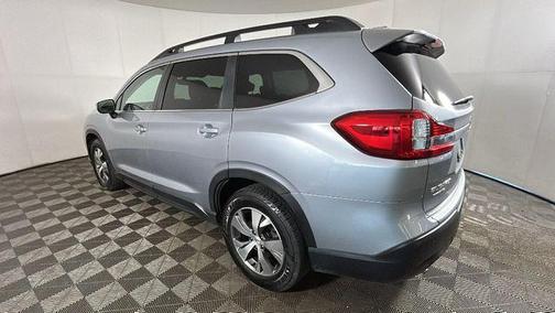 Ice Silver Metallic 2021 Subaru Ascent Premium 7-Passenger