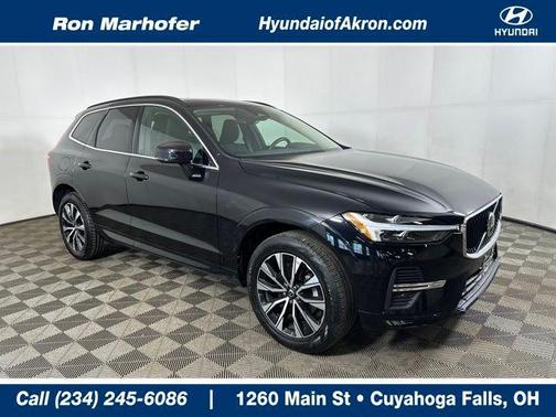 Onyx Black Metallic 2023 Volvo XC60 B5 Core