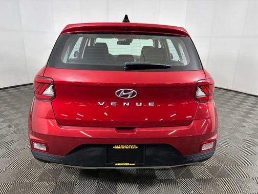 2021 Hyundai VENUE SE