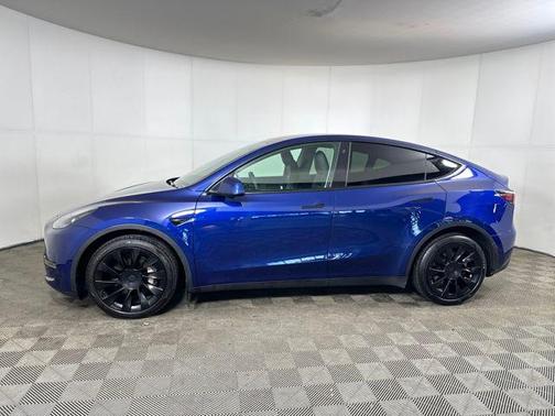 2021 Tesla Model Y Long Range Dual Motor All-Wheel Drive