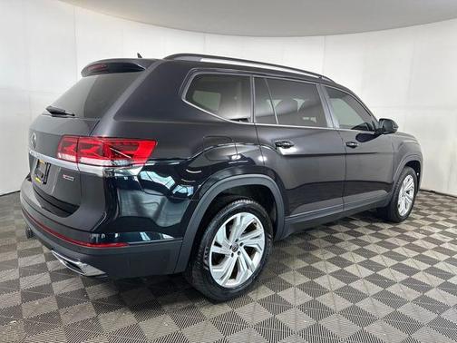 2021 Volkswagen Atlas 3.6L SE w/Technology