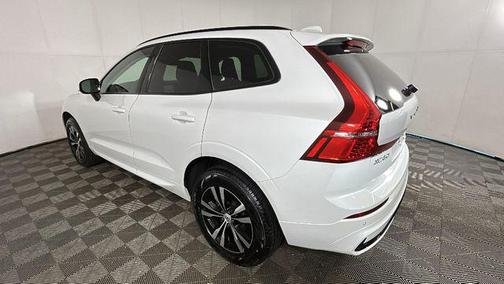 2025 Volvo XC60 B5 Core