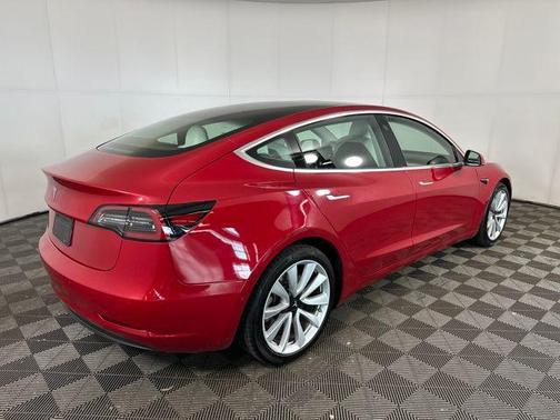 2020 Tesla Model 3 Long Range