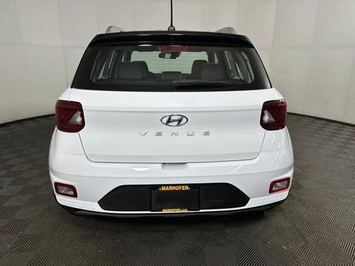 2023 Hyundai VENUE Limited