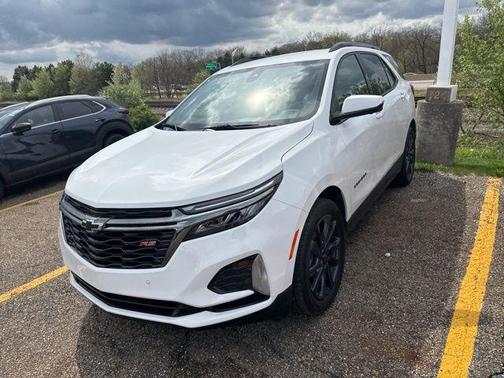 2022 Chevrolet Equinox FWD RS