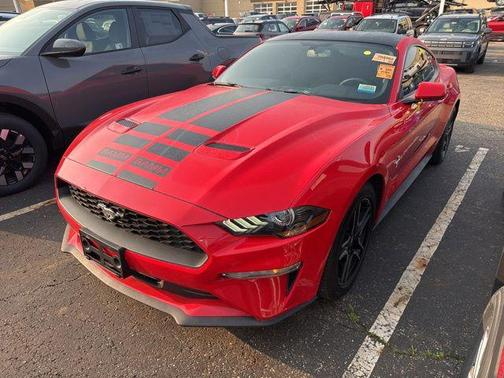 2019 Ford Mustang EcoBoost