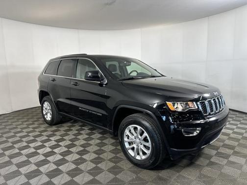 2022 Jeep Grand Cherokee Laredo
