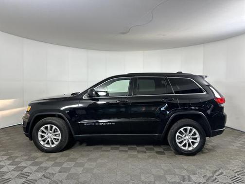 2022 Jeep Grand Cherokee Laredo