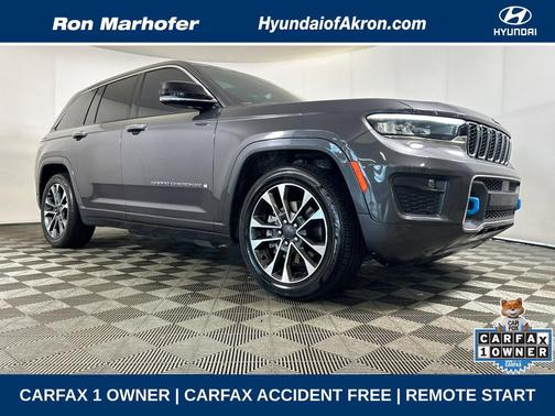 Baltic Gray Metallic Clearcoat 2023 Jeep Grand Cherokee 4xe Overland
