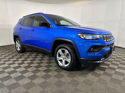 Laser Blue Pearlcoat 2023 Jeep Compass Latitude