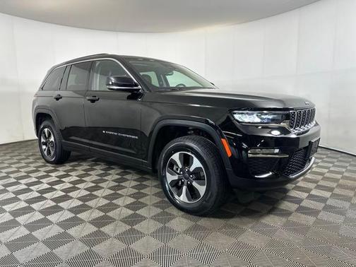 2022 Jeep Grand Cherokee 4xe Base