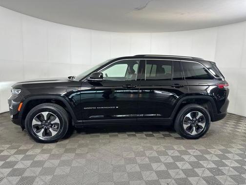 2022 Jeep Grand Cherokee 4xe Base