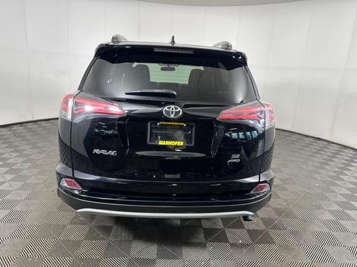 2016 Toyota RAV4 SE
