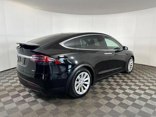 2016 Tesla Model X 90D