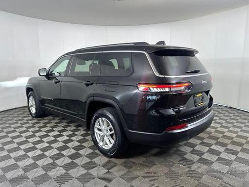 2021 Jeep Grand Cherokee L Laredo