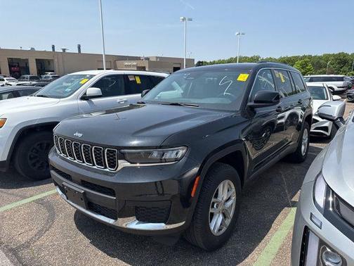 2021 Jeep Grand Cherokee L Laredo