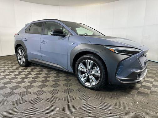 Harbor Mist Gray Pearl 2023 Subaru Solterra Limited