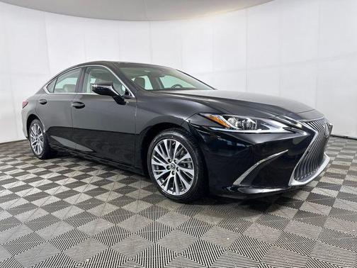 2021 Lexus ES 250 Base