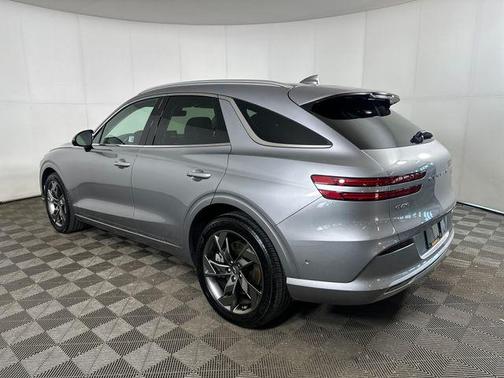 Savile Silver 2024 Genesis Electrified GV70 Advanced AWD