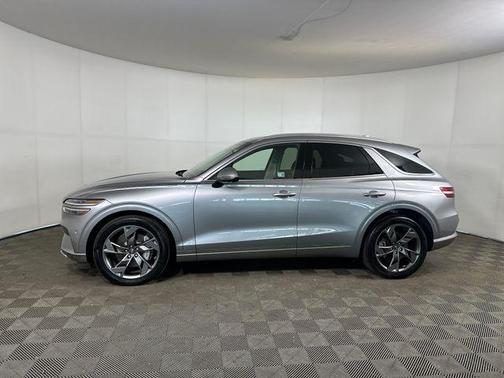 Savile Silver 2024 Genesis Electrified GV70 Advanced AWD
