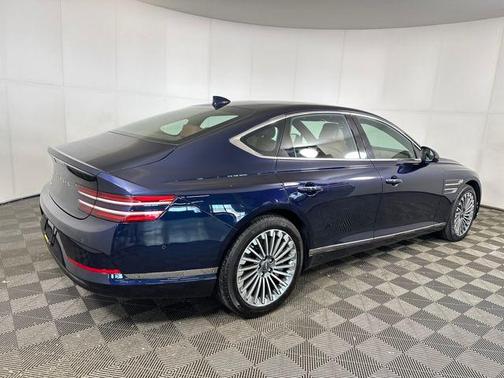 2023 Genesis Electrified G80 Base