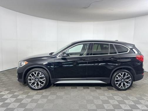 2022 BMW X1 sDrive28i