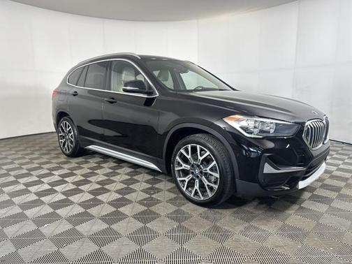 2022 BMW X1 sDrive28i