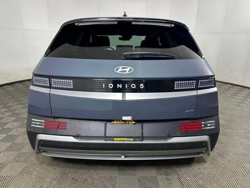 2026 Hyundai IONIQ 5 SE