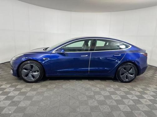 2019 Tesla Model 3 Standard Range Plus