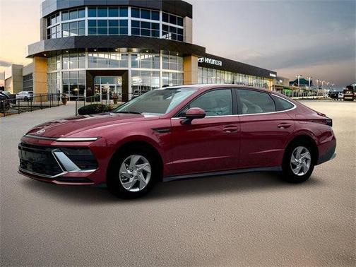2025 Hyundai SONATA SE