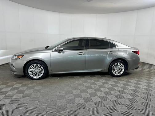 2016 Lexus ES 350 Base