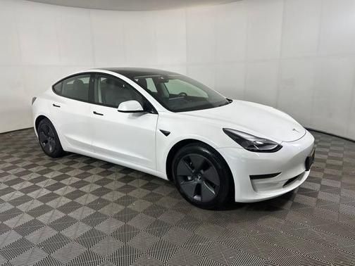 2023 Tesla Model 3 Standard Range