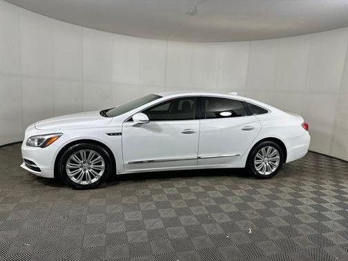 2018 Buick LaCrosse Essence