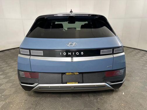 2023 Hyundai IONIQ 5 SE