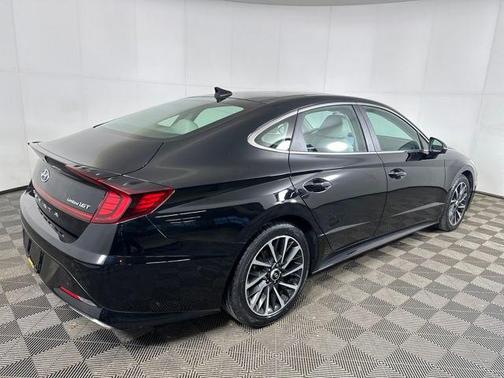 2023 Hyundai SONATA Limited